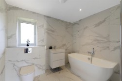 Barfield Gardens, Offham, West Malling