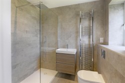 Barfield Gardens, Offham, West Malling