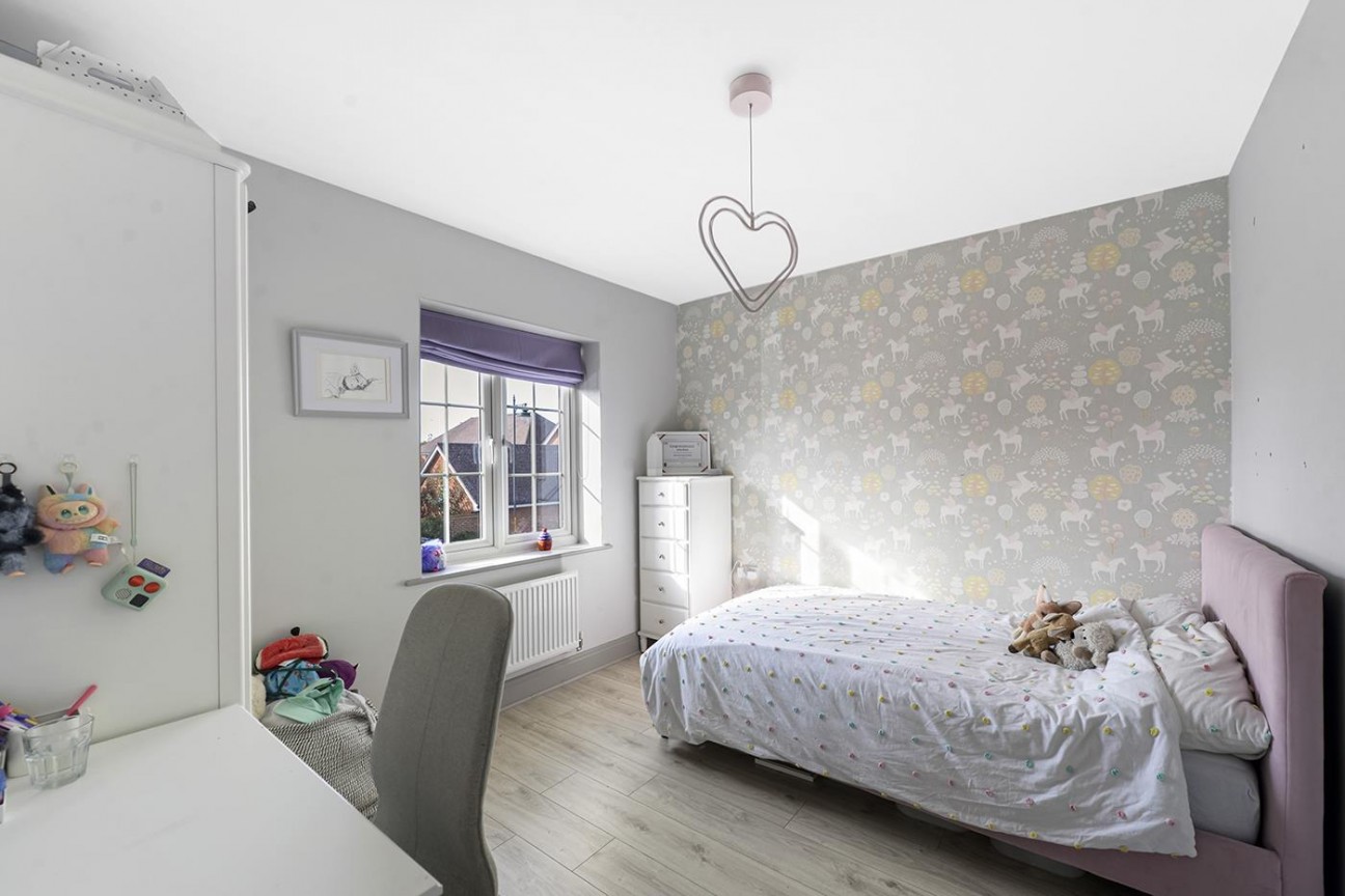 Regent Way, Kings Hill, West Malling