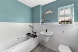 Regent Way, Kings Hill, West Malling