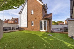 Regent Way, Kings Hill, West Malling