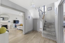 Regent Way, Kings Hill, West Malling