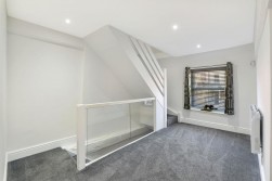 High Street, West Malling, ME19 6NA