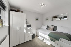 Chestnut Close, Kings Hill, ME19 4FP