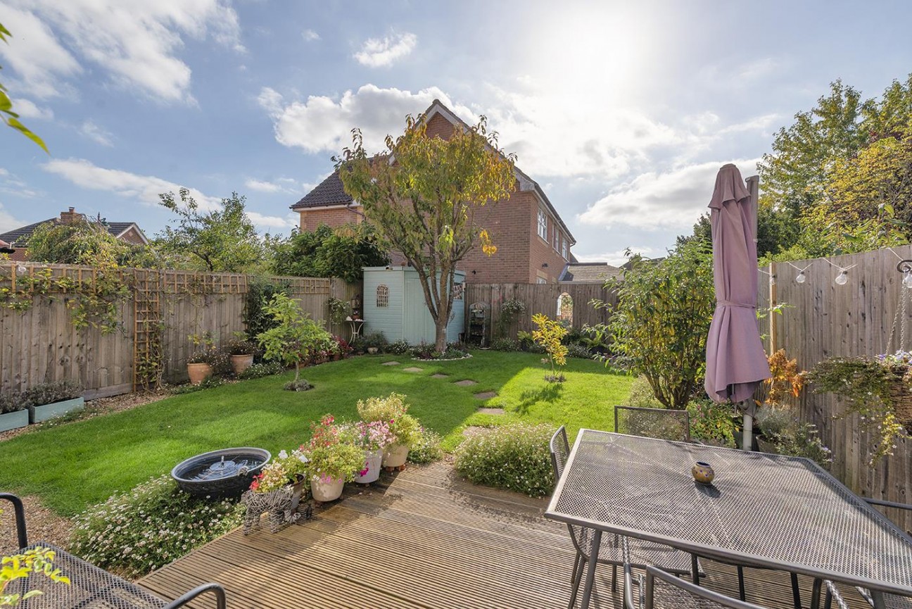 Chestnut Close, Kings Hill, ME19 4FP