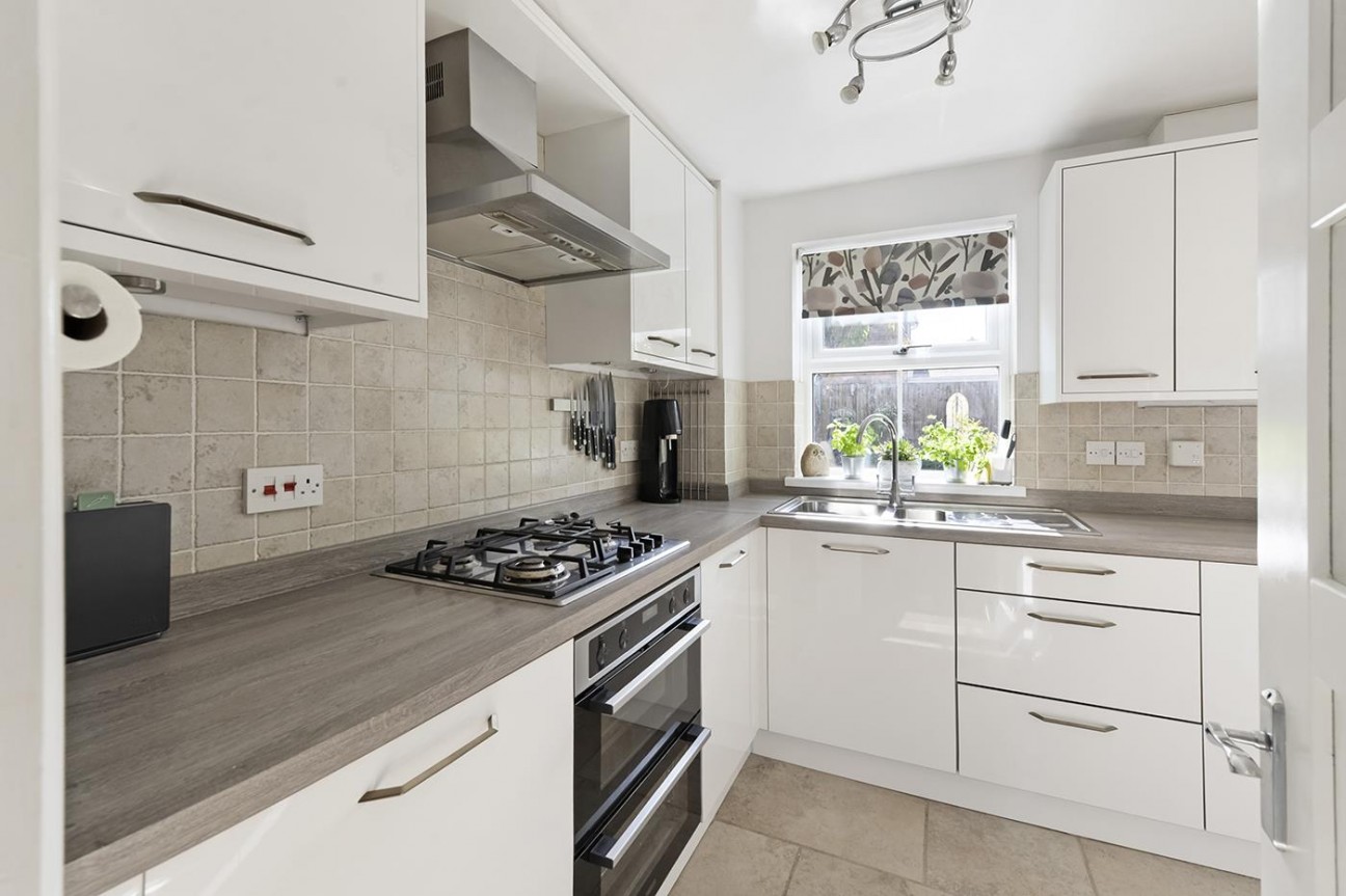 Chestnut Close, Kings Hill, ME19 4FP