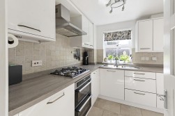 Chestnut Close, Kings Hill, ME19 4FP