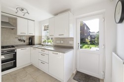 Chestnut Close, Kings Hill, ME19 4FP