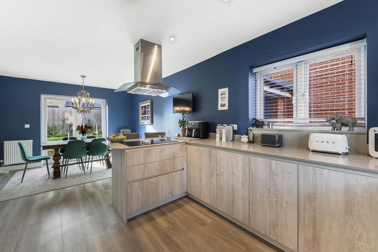 Ruton Square, Kings Hill, ME19 4SH