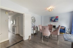 The Lakes, Larkfield, Aylesford