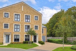 Baddlesmere Drive, Kings Hill, ME19 4SF