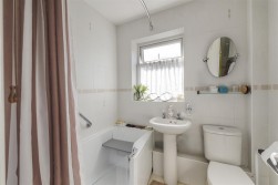 Froyle Close, Maidstone