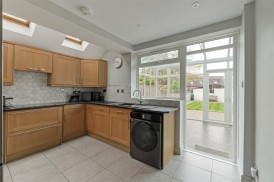 Old Kent Road, Paddock Wood