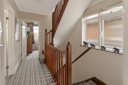 Old Kent Road, Paddock Wood