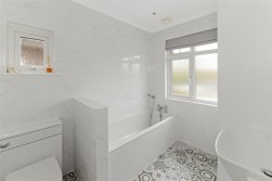 Old Kent Road, Paddock Wood