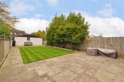 Old Kent Road, Paddock Wood