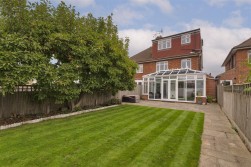 Old Kent Road, Paddock Wood