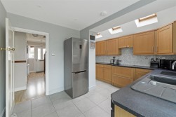 Old Kent Road, Paddock Wood