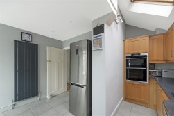 Old Kent Road, Paddock Wood