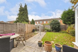 Cobbs Close, Paddock Wood, Tonbridge