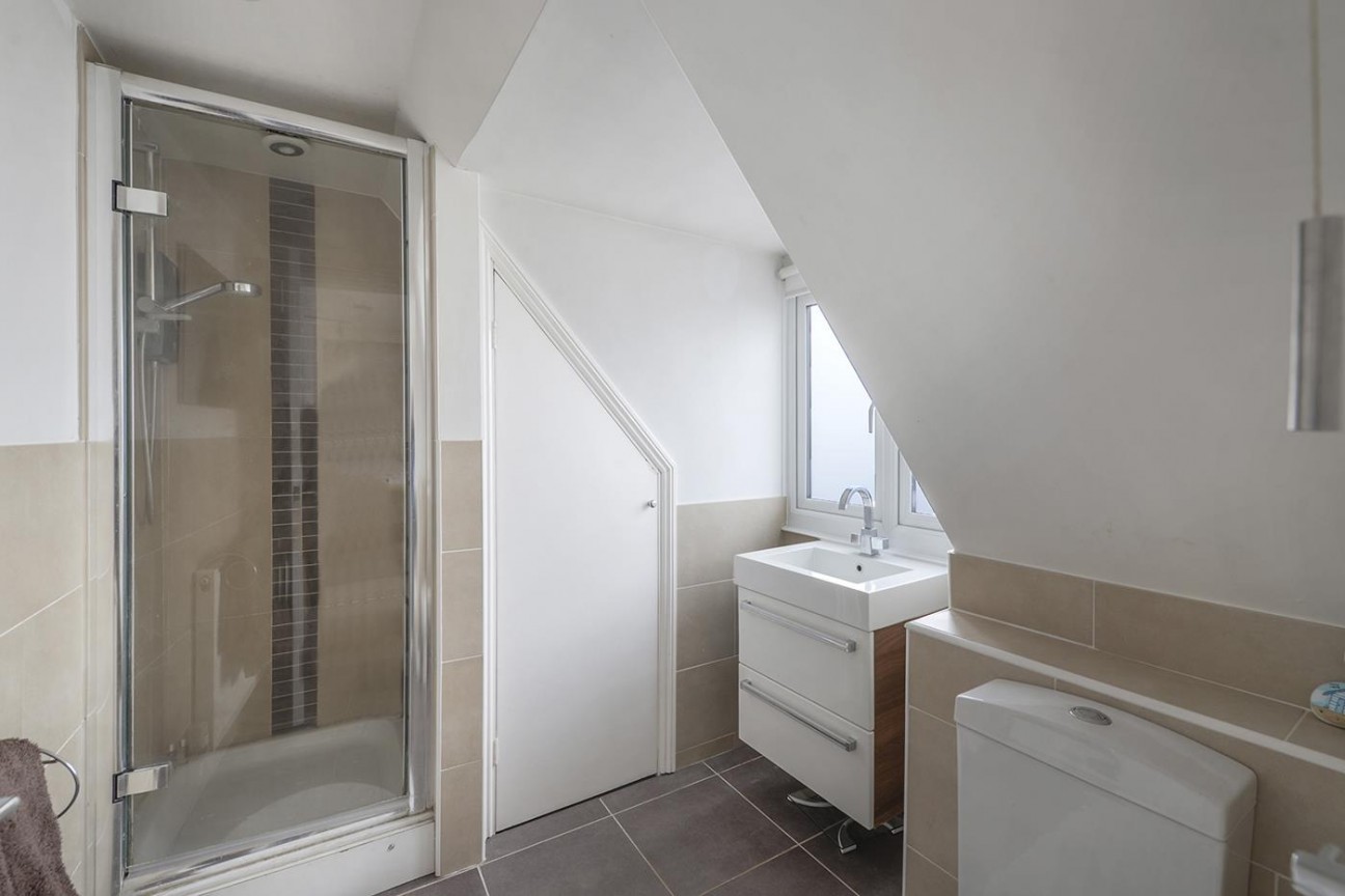 Anisa Close, Kings Hill, ME19 4EW