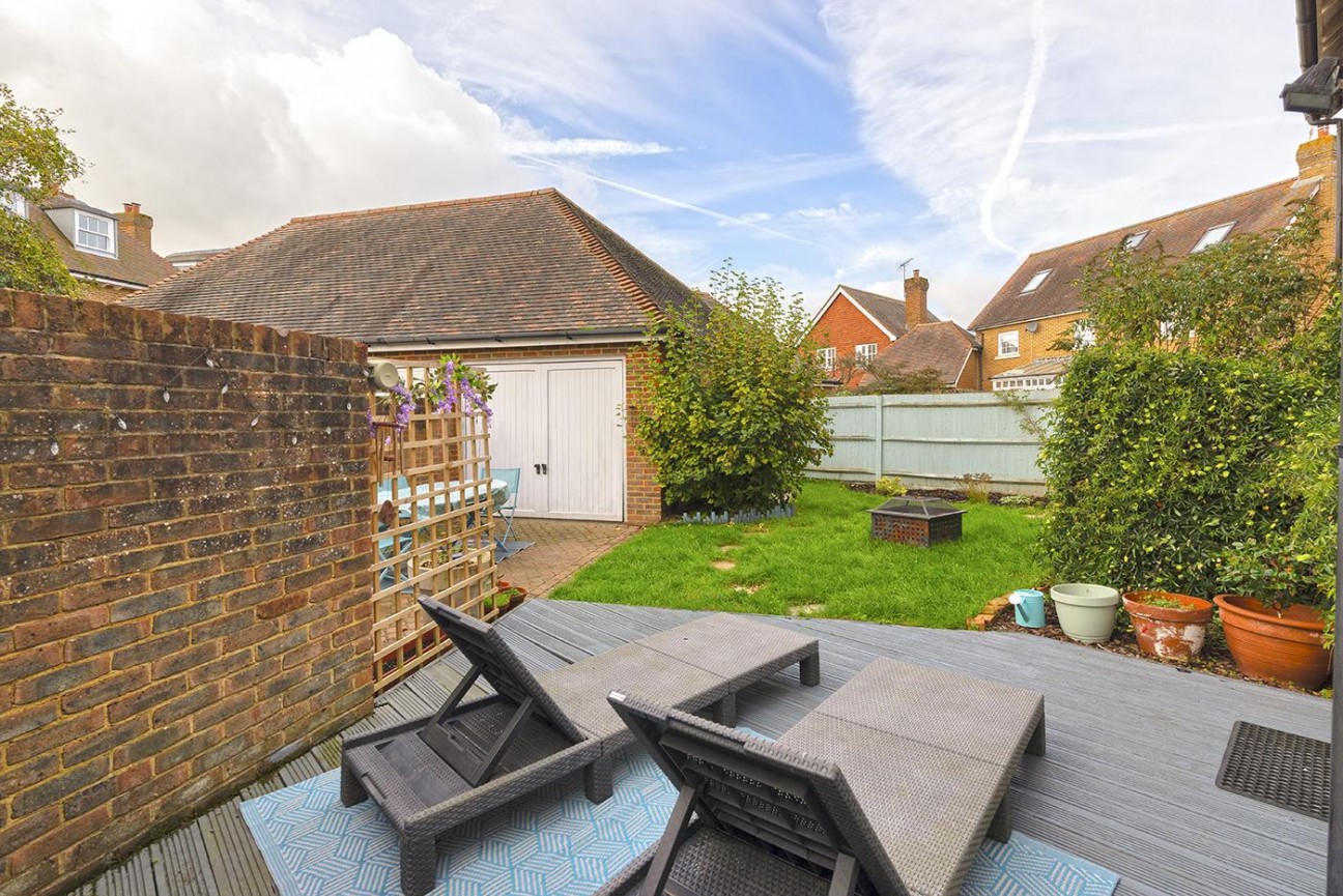 Anisa Close, Kings Hill, ME19 4EW