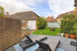 Anisa Close, Kings Hill, ME19 4EW