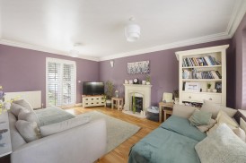 Anisa Close, Kings Hill, ME19 4EW