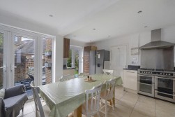 Anisa Close, Kings Hill, ME19 4EW