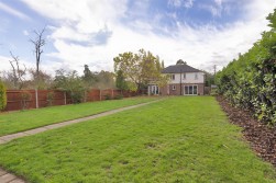 London Road, Ryarsh, West Malling