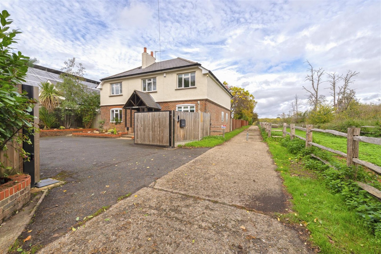 London Road, Ryarsh, West Malling