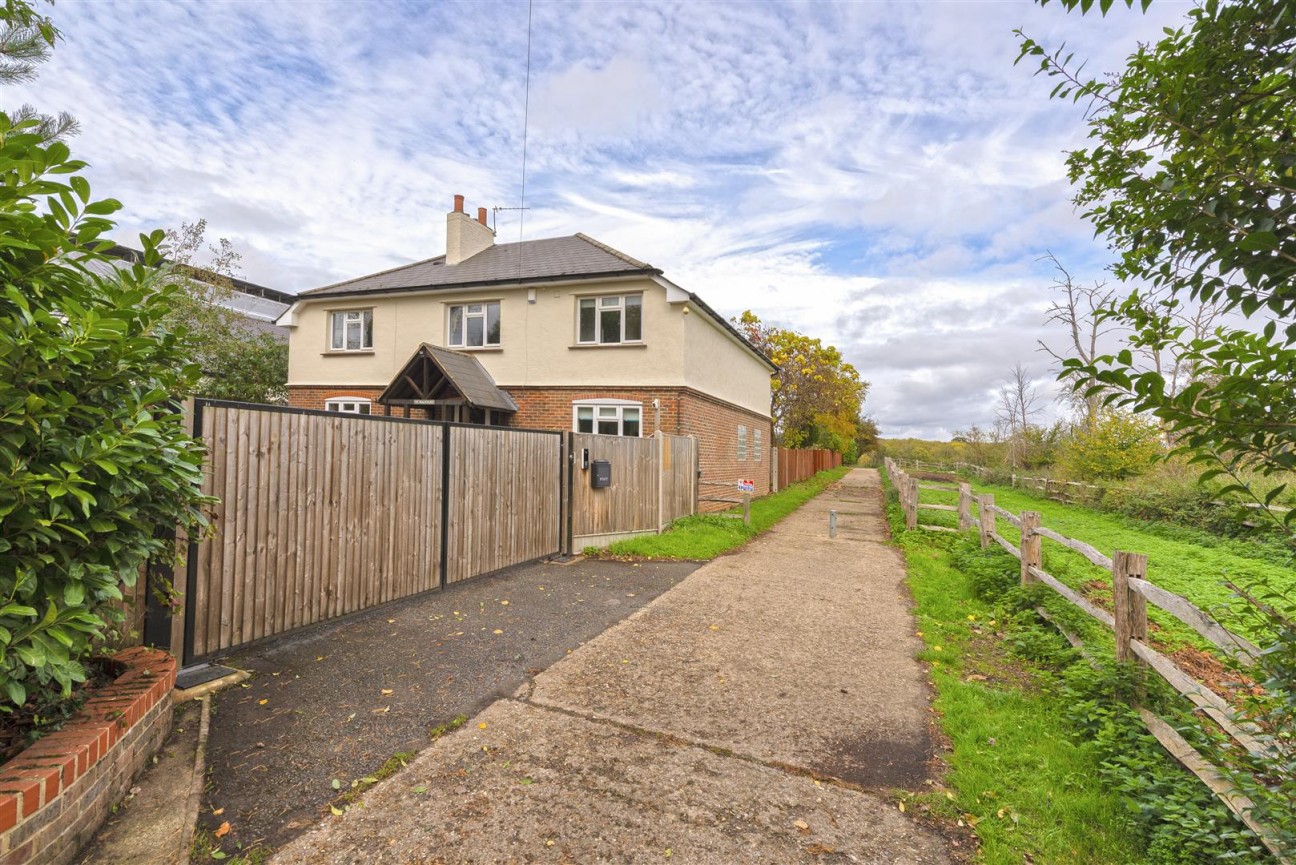 London Road, Ryarsh, West Malling