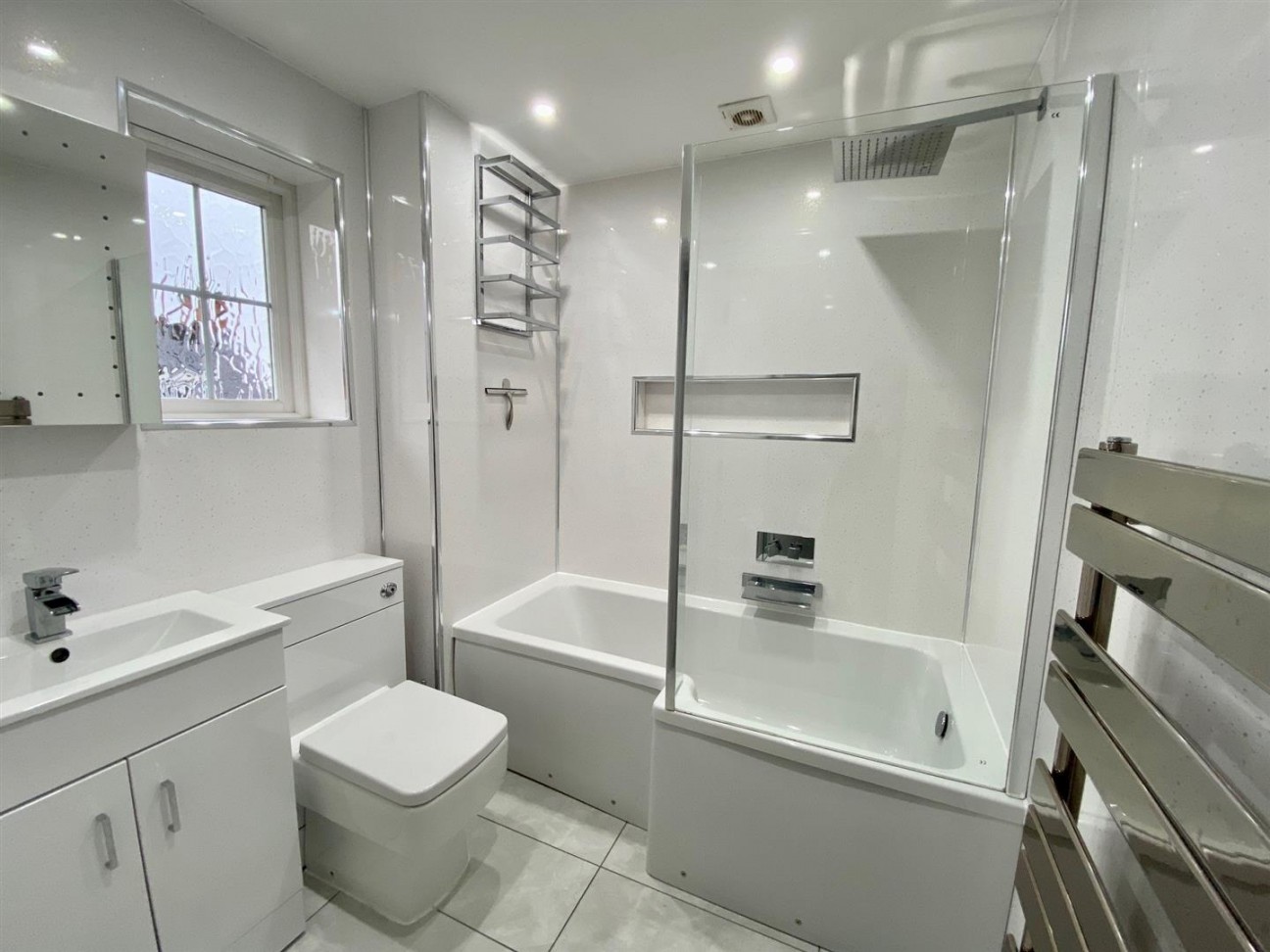 Milton Lane, Kings Hill, ME19 4JJ