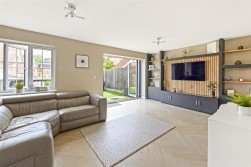 Beacon Avenue, Kings Hill, ME19 4LH