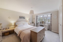 Parkfield, Hartley, Longfield