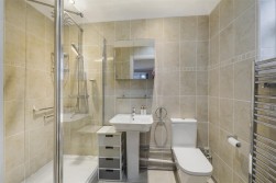 Parkfield, Hartley, Longfield