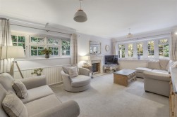 Parkfield, Hartley, Longfield