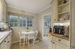 Parkfield, Hartley, Longfield