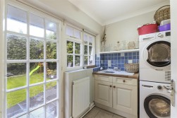 Parkfield, Hartley, Longfield