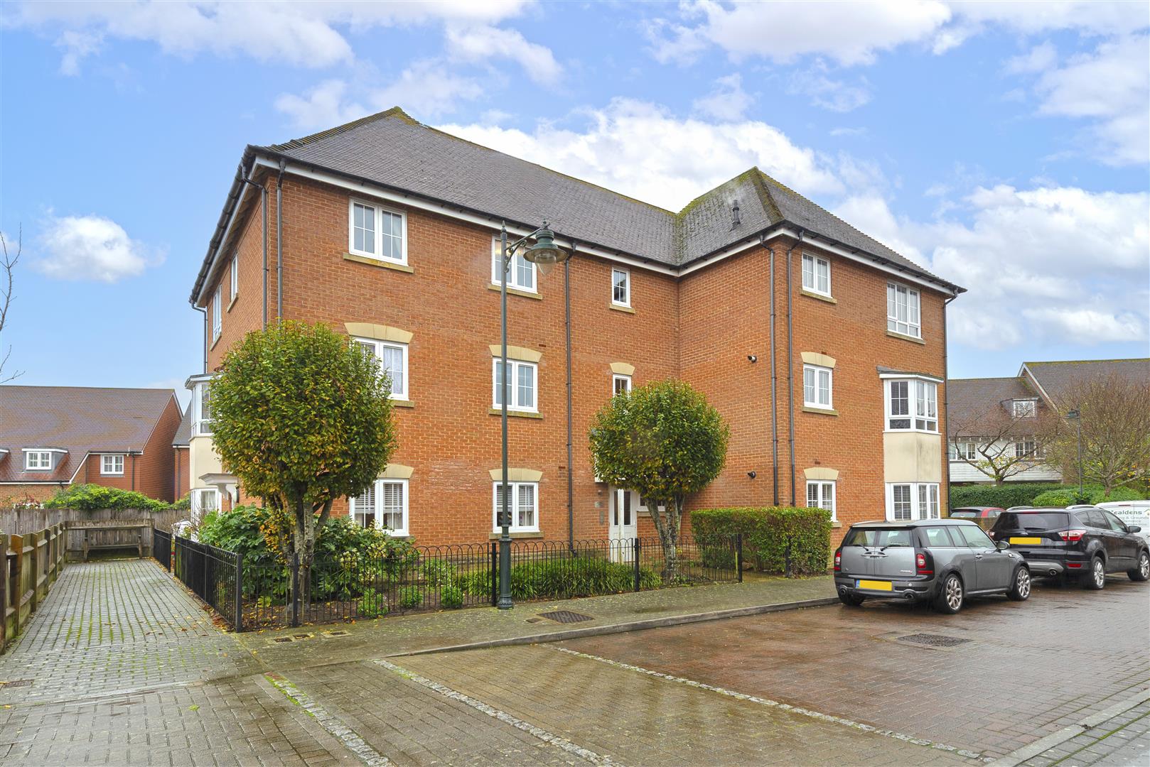 Monroe Way, Kings Hill, West Malling