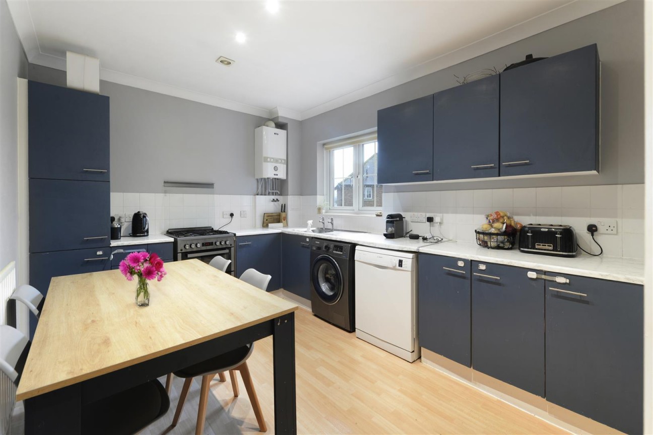 Monroe Way, Kings Hill, West Malling