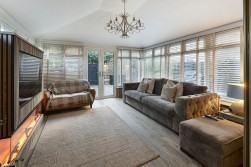 Braeburn Way, Kings Hill