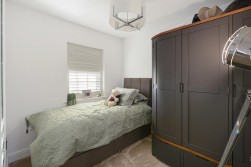 Braeburn Way, Kings Hill