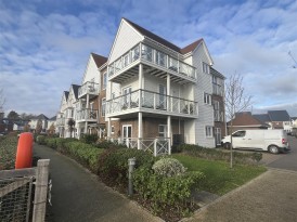 Wingate Close, Holbough Lakes