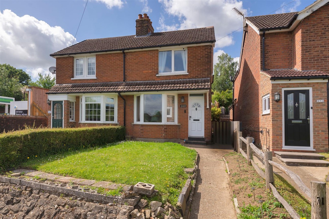 London Road, West Malling, ME19 5AE