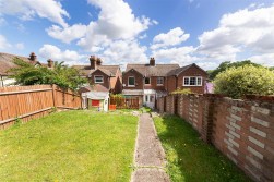 London Road, West Malling, ME19 5AE