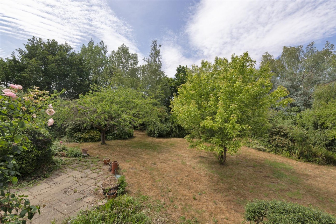 Queen Street, Paddock Wood