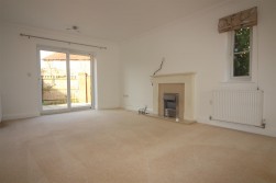 15 Emerald Walk, Kings Hill, ME19 4FY