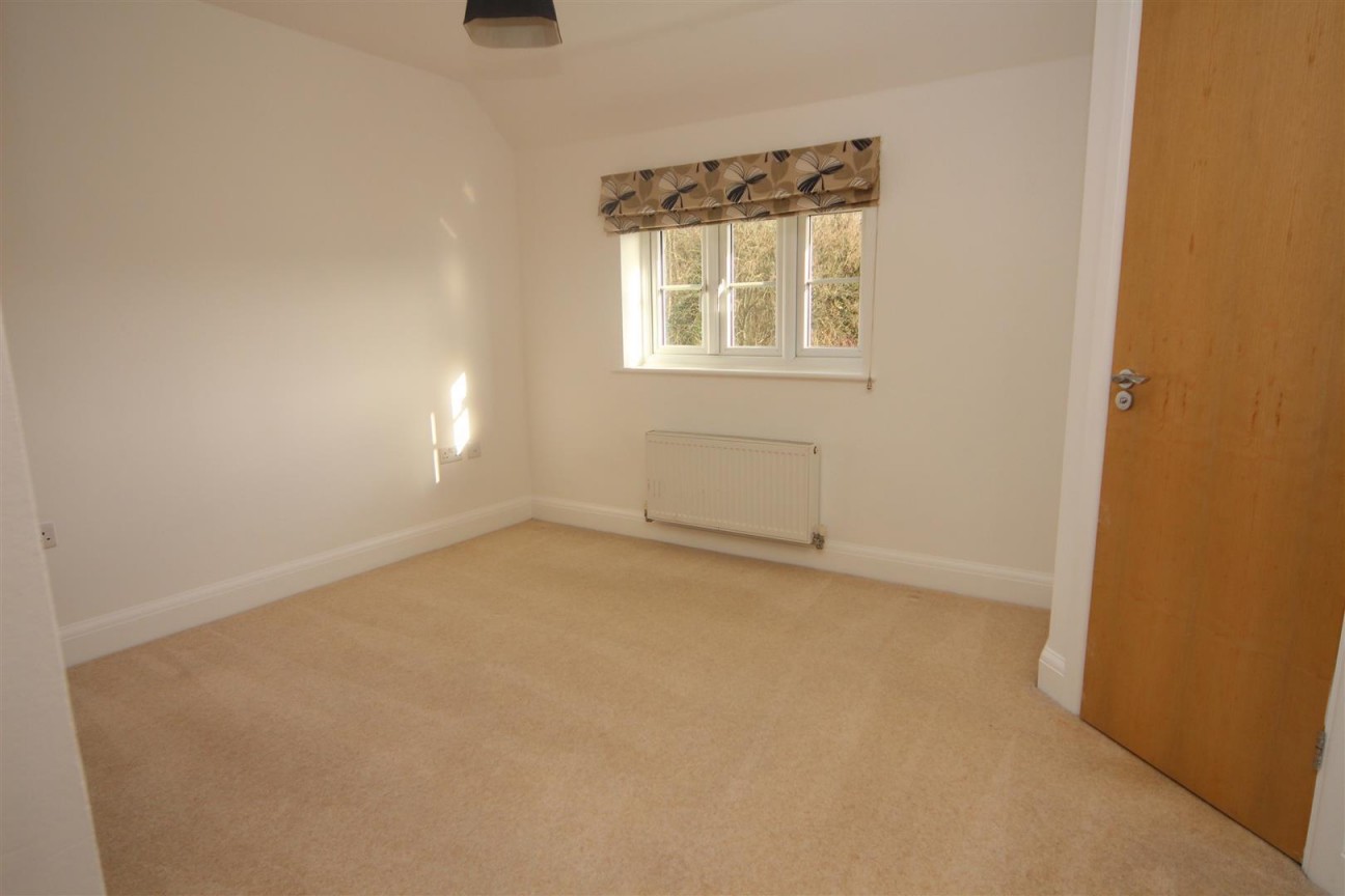 15 Emerald Walk, Kings Hill, ME19 4FY