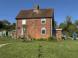 Stangate Road, Birling, West Malling ME19 5JN